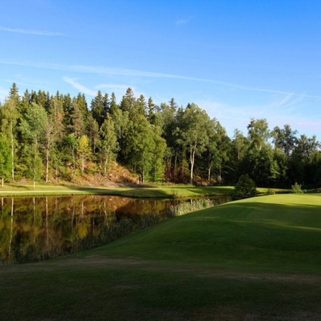 Golfpaket Wiredaholm Golf & Konferens